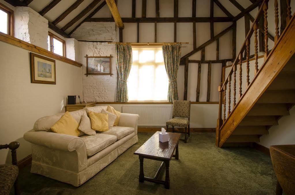 The Abbey Hotel & Apartments Bury St. Edmunds Dış mekan fotoğraf
